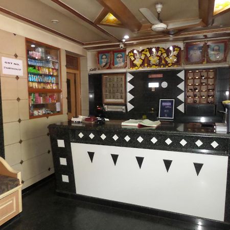Hotel Padma 纳西克 外观 照片