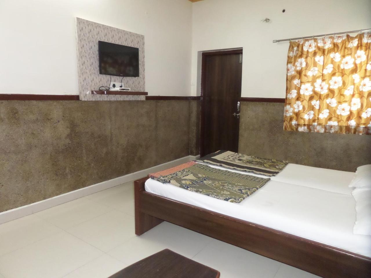Hotel Padma 纳西克 外观 照片