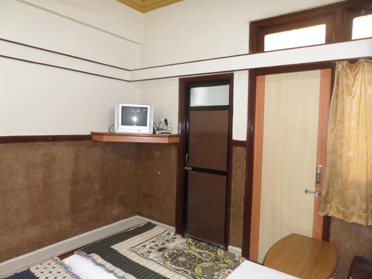 Hotel Padma 纳西克 外观 照片