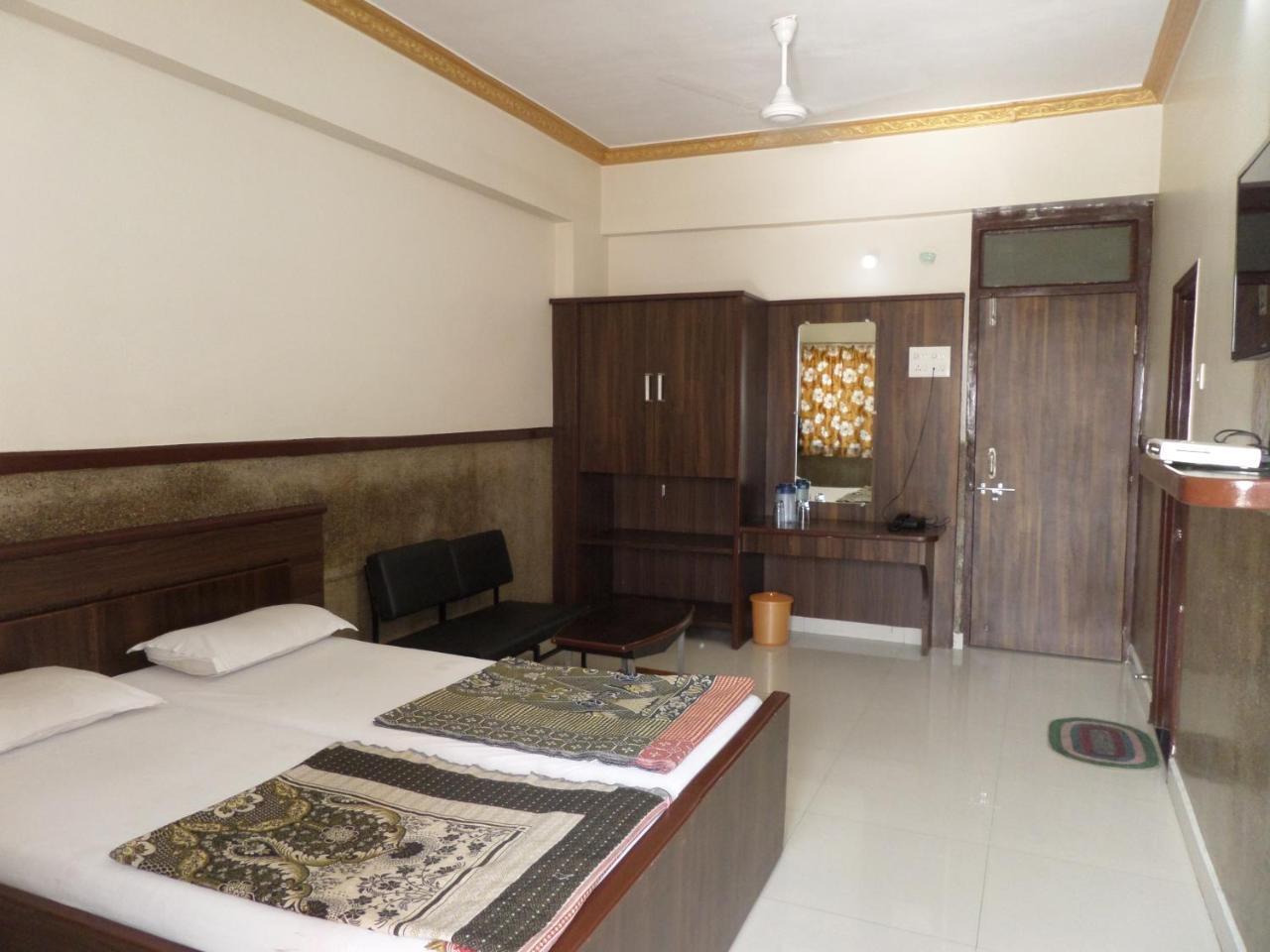 Hotel Padma 纳西克 外观 照片